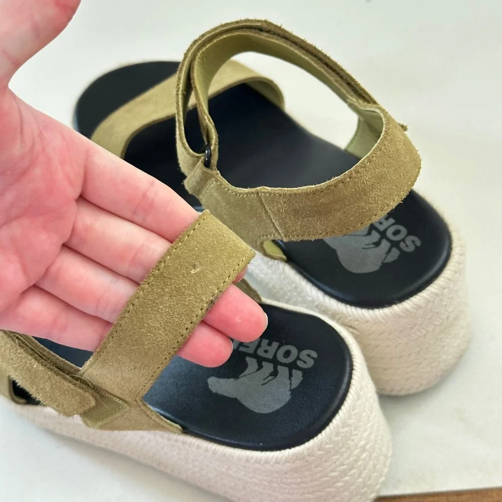 Sorel Cameron Wedge Sandals Womens Size 9.5 Olive Green Espadrille Shoes Suede